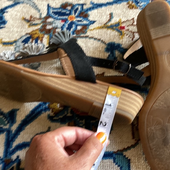 Black and Grey Sandals - Picture 5 of 7